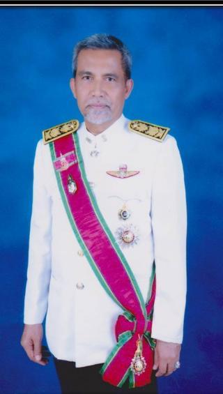 รศ.ดร.อิสมาแอ   อาลี