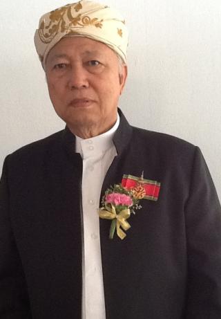 นายอาหะหมัด  ขามเทศทอง