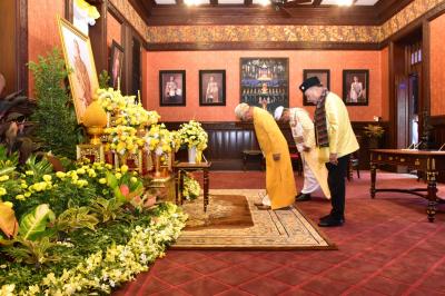 เลขาธิการลงนามถวายพระพรชัยมงคล และร่วมขอพรถวายพระบาทสมเด็จพระวชิรเกล้าเจ้าอยู่หัว เนื่องในโอกาสวันเฉลิมพระชนมพรรษา 28 กรกฎาคม พุทธศักราช 2567