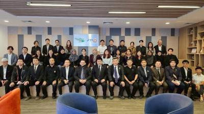 ประชุมระดมความคิดเห็น (Focus Group) ครั้งที่ 1 ตามโครงการจัดทำข้อเสนอนโยบายและแนวทางการพัฒนาอุตสาหกรรมฮาลาลไทยสู่ตลาดโลก จัดโดยสภาอุตสาหกรรมแห่งประเทศไทย