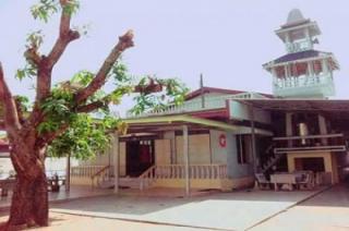 มัสยิดกามาลุลอีมาน  (คลองทับช้าง)